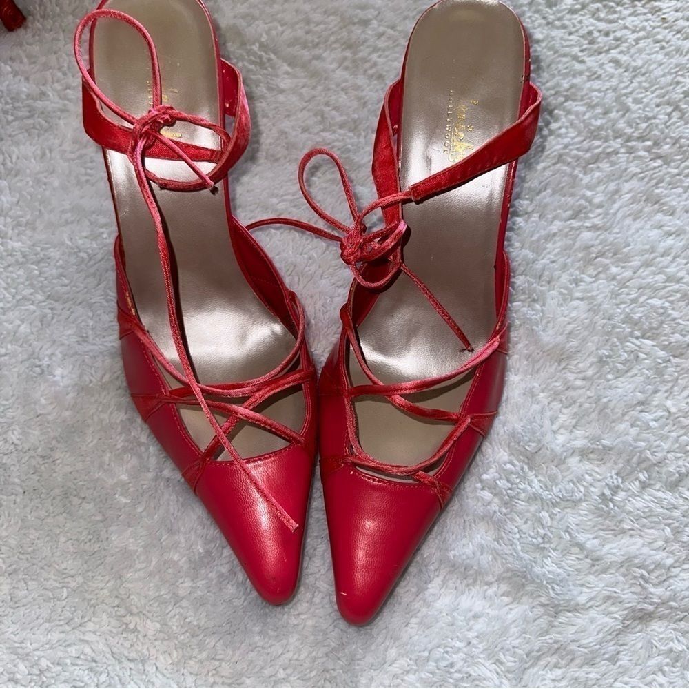 VTG Frederick’s of Hollywood  pink lace heels sz 8.5
